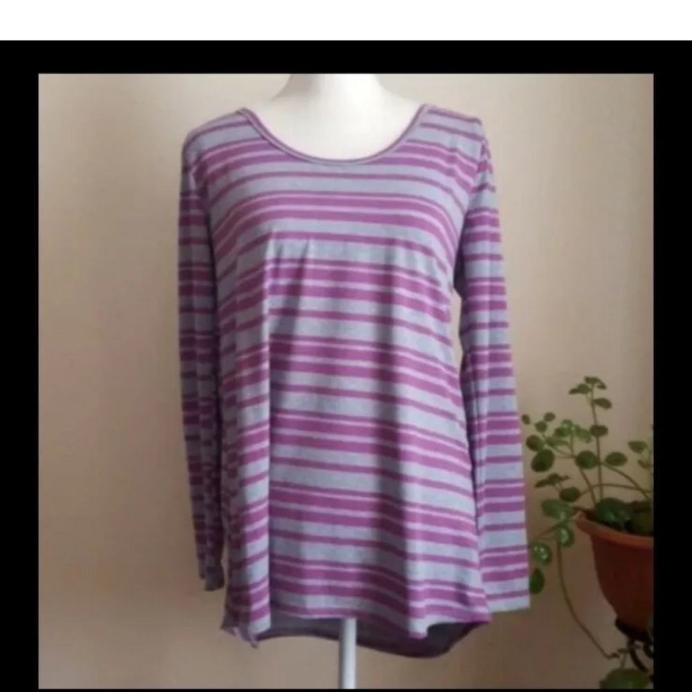 Lularoe Gray Stripe Shirt Top blouse size m
